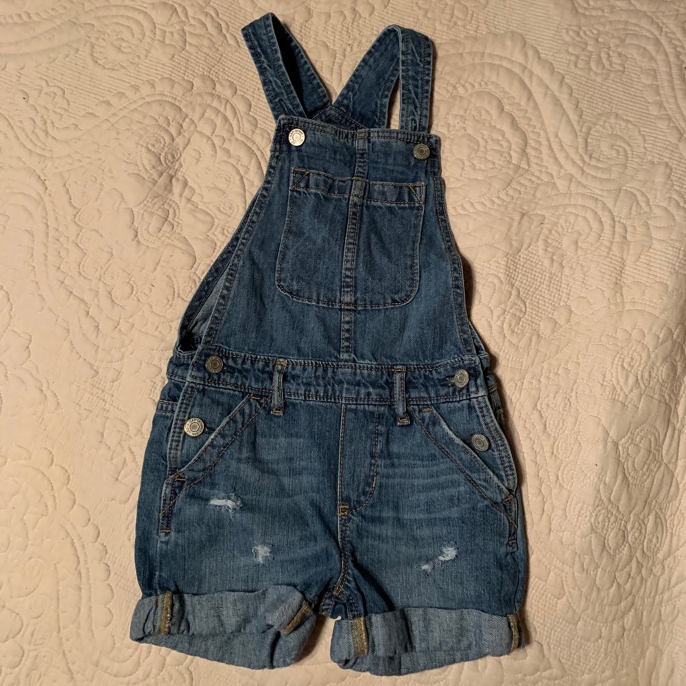 GAP overall denim shorts size small